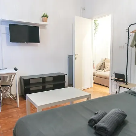 Station Loft Trastever's Homies شقة