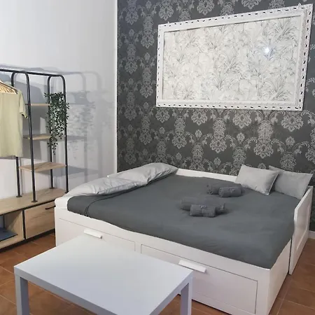 Apartment Station Loft Trastever's Homies *